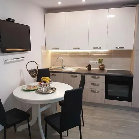 Apartment Niko Jelsa (Hvar)