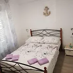 Niko Apartman