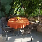 Niko Apartman Jelsa