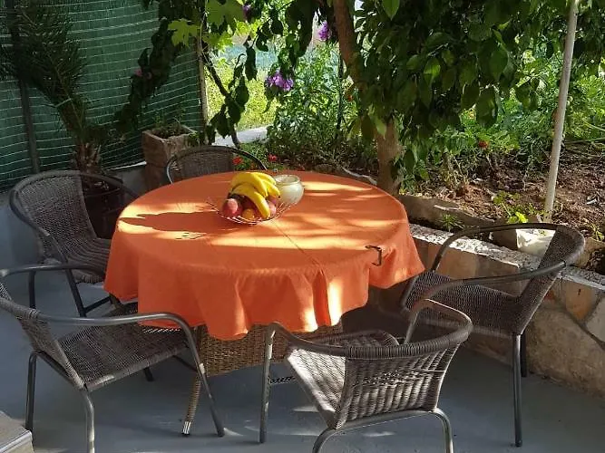 Niko Appartamento Jelsa (Hvar)