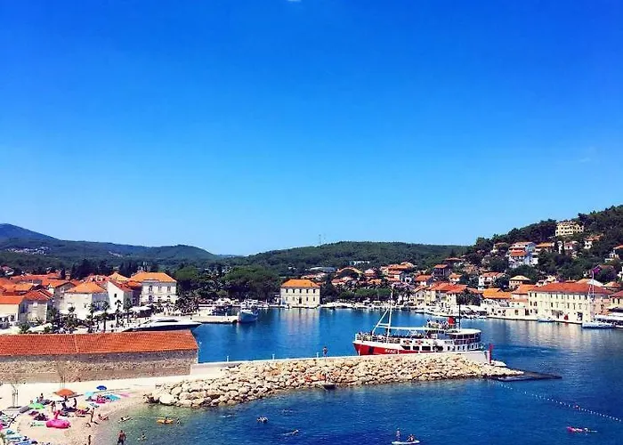 Niko * Jelsa (Hvar)